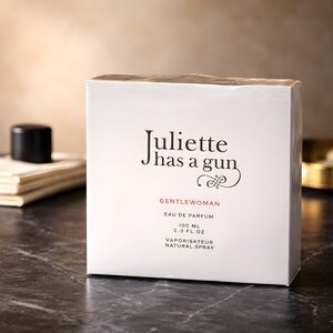 Juliette Has a Gun Gentlewoman Eau de Parfum - White